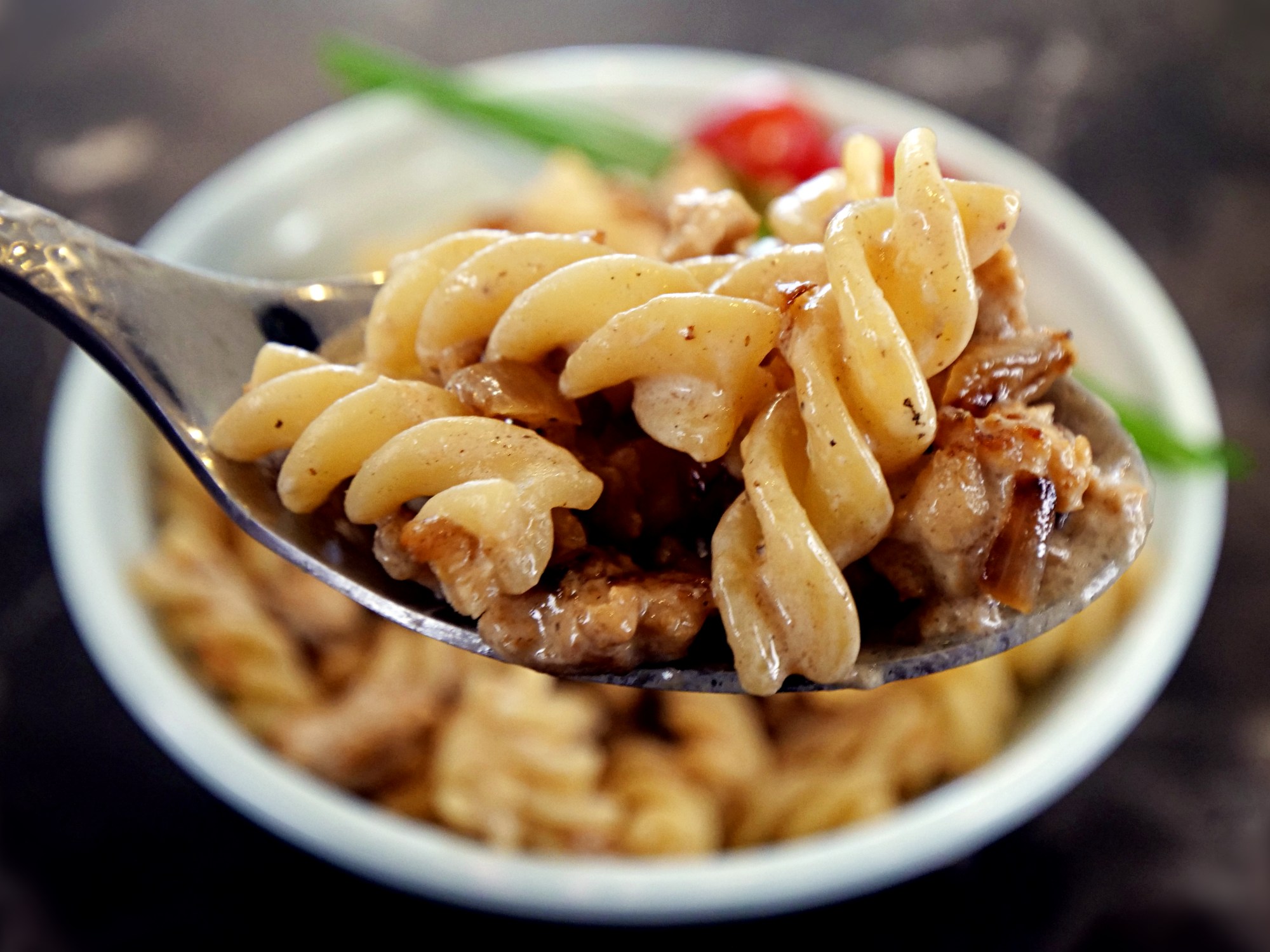 Makaron z indykiem i jogurtem