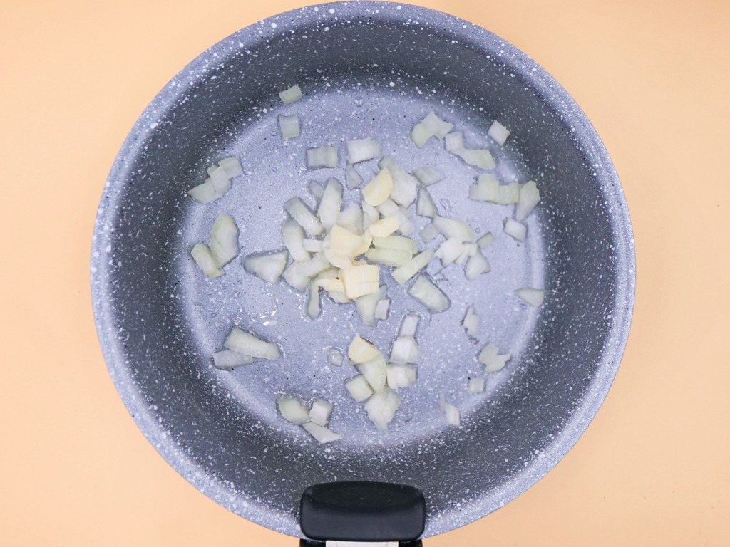 Pasztet z cieciorki i boczniaków przepis