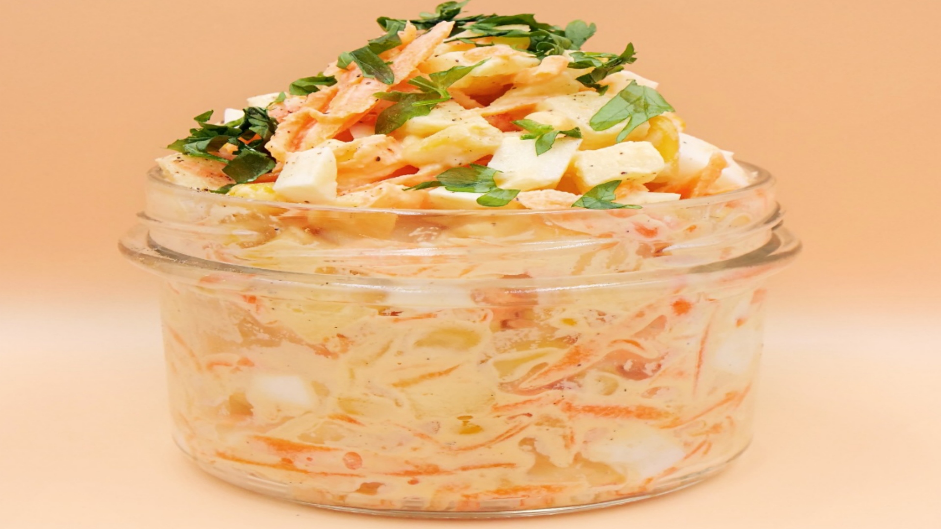 Sałatka jajeczna z marchewką przepis