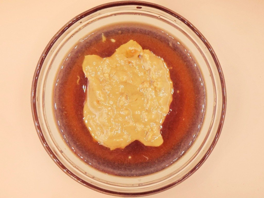 Mazurek orzechowy przepis