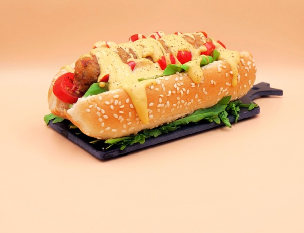 Hot dog z domową kiełbaską z kurczaka przepis