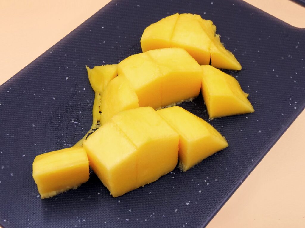 Kremowy deser chia z mango przepis