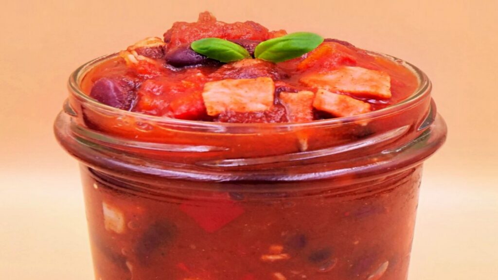 kociolek z fasola papryka i polędwica sopocka 4ab