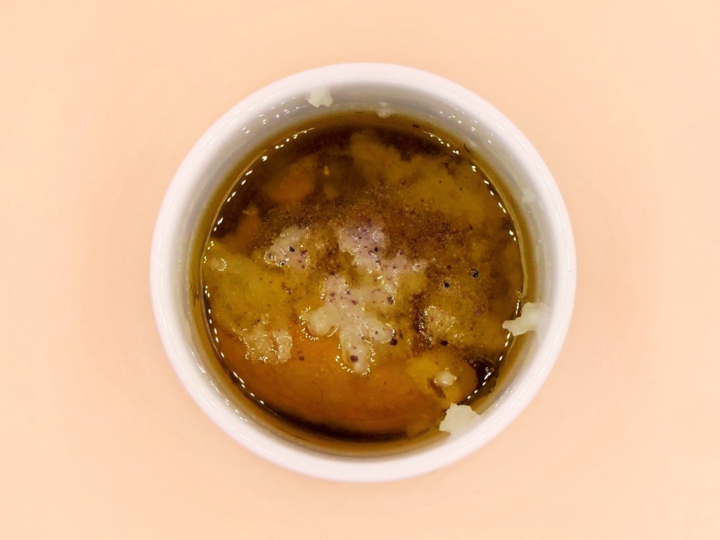 salatka ze szpinaku i sera fety 1