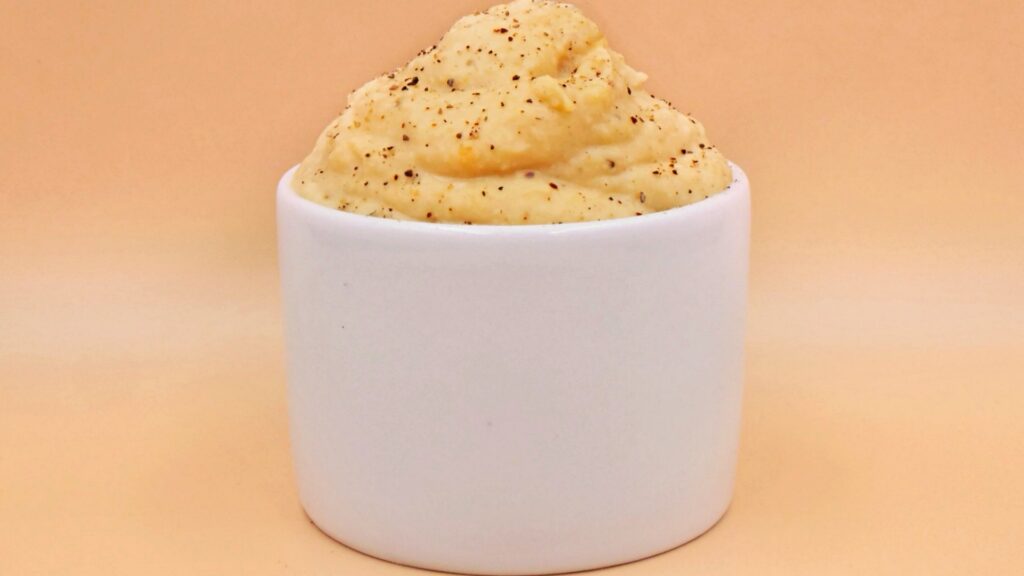 domowy orzechowy hummus przepis