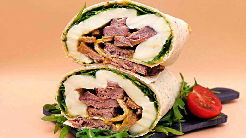 tortilla z pieczonym stekiem i mozzarellą przepis