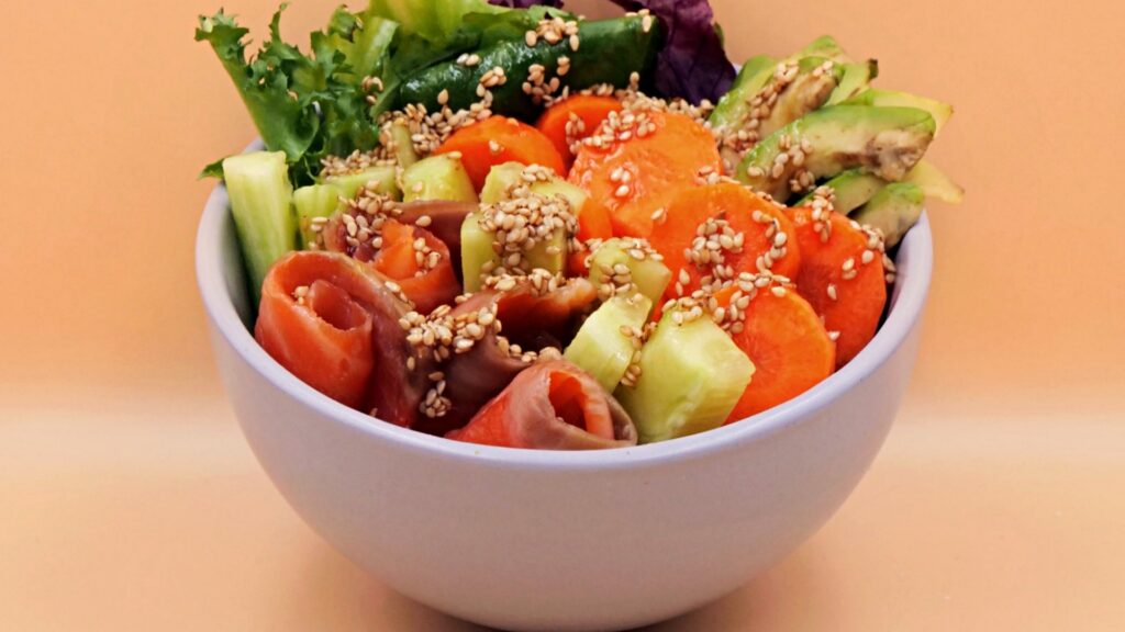 Sushi bowl w azjatyckim stylu przepis