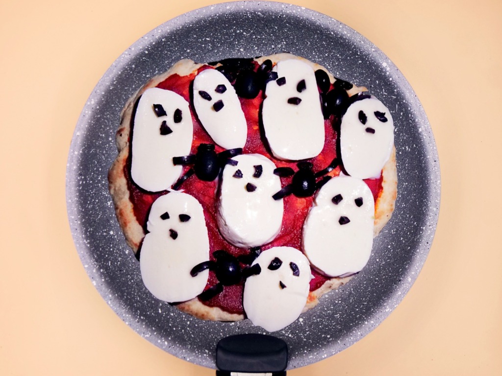 upiorna pizza na halloween