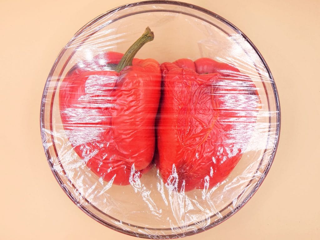 Kasza jaglana w pesto z pieczonej papryki przepis