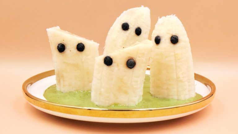 Bananowe duszki w białkowym bagnie na Halloween przepis