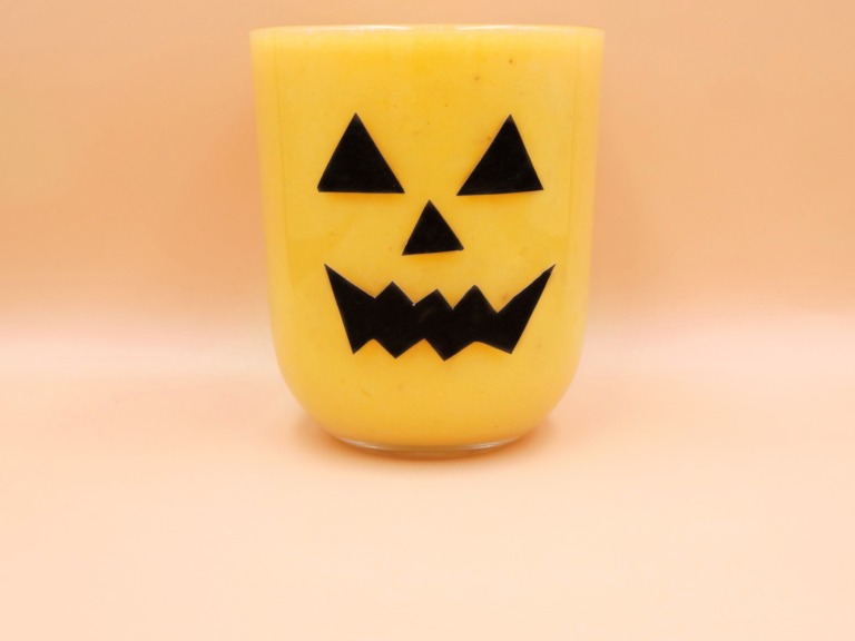 Dyniowy koktajl Jack-o’-lantern na Halloween przepis