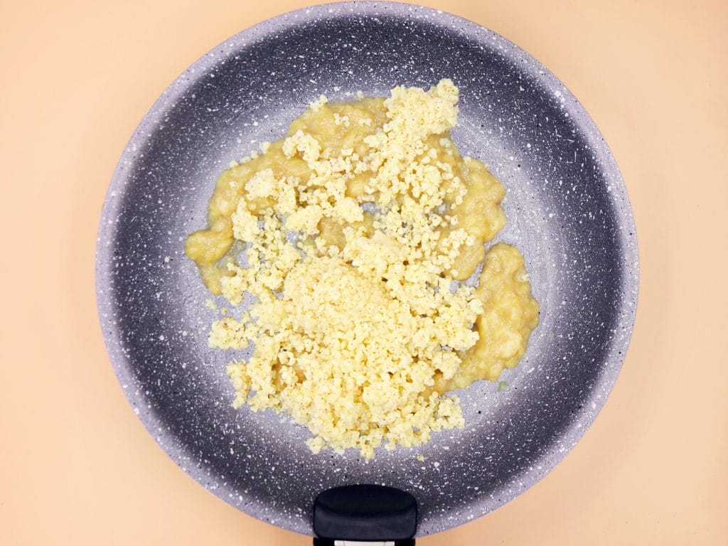 Ryżowe pierożki z jaglano-bananowym nadzieniem przepis
