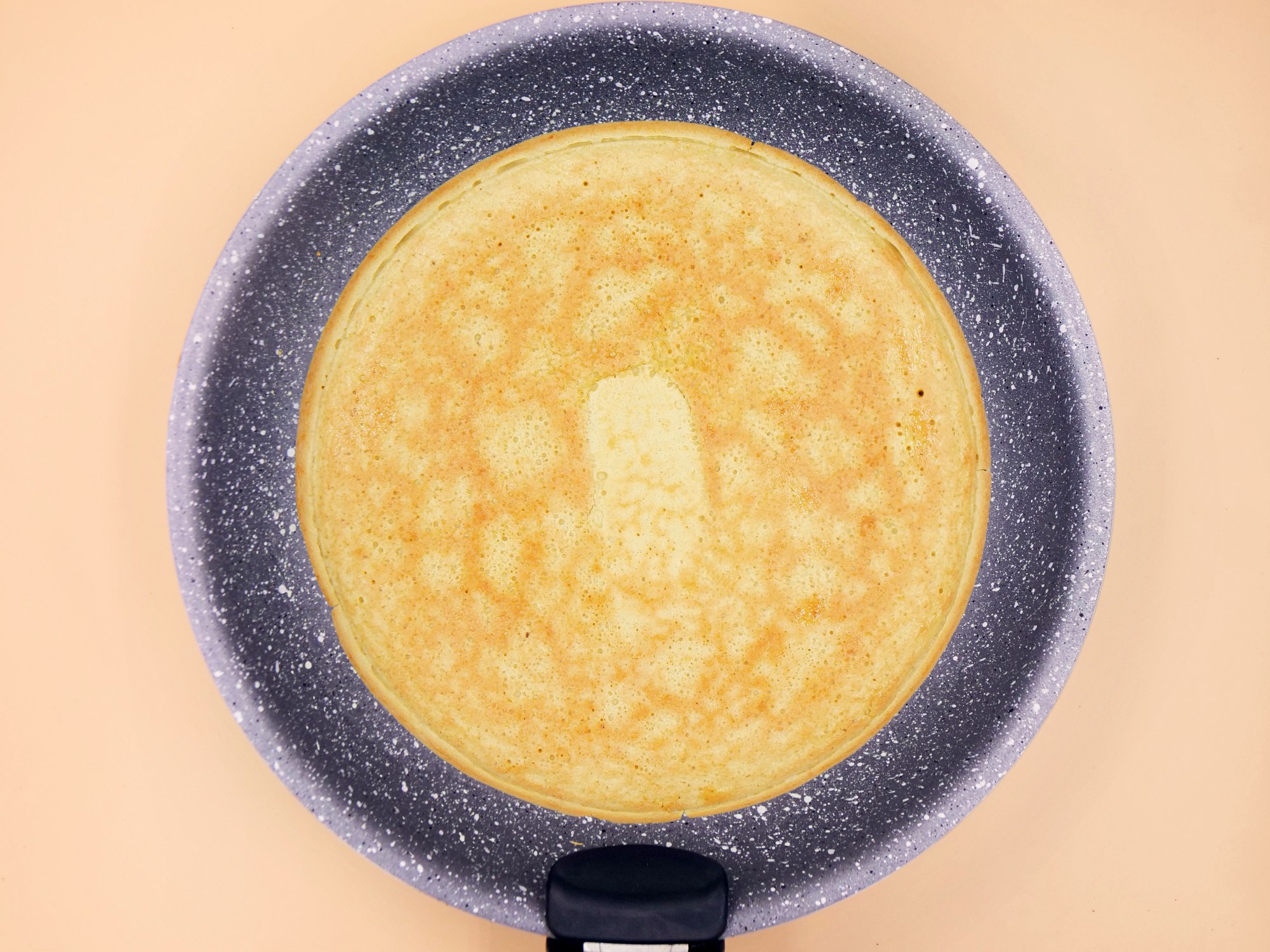 Białkowy omlet biszkoptowy przepis