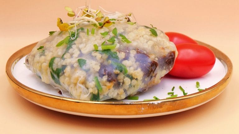 Ryżowe pierożki z jaglano-szpinakowym farszem przepis