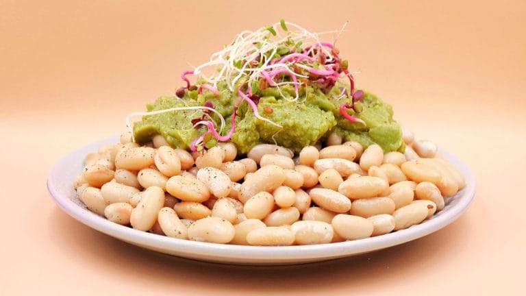 Guacamole z białą fasolą przepis