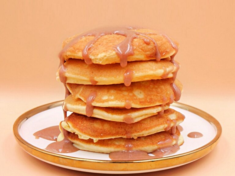 Pankejki z polewą białkową przepis