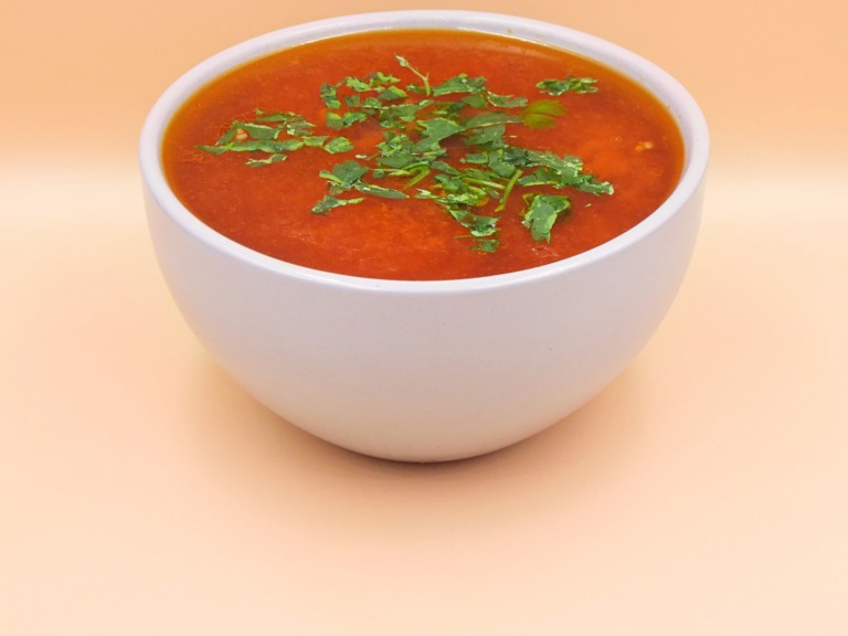 Wołowa zupa pomidorowa przepis