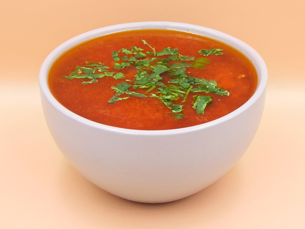 Wołowa zupa pomidorowa przepis