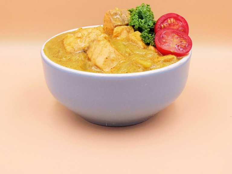 Curry z łososiem przepis
