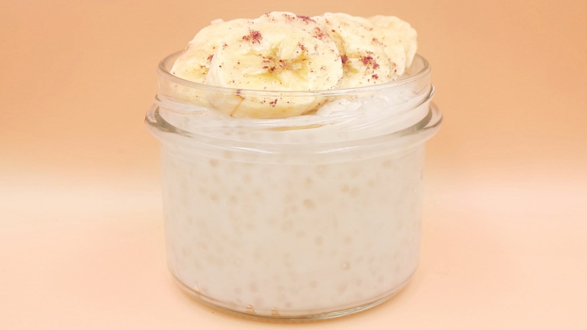 Kokosowy deser z tapioki z bananem przepis
