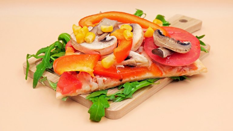Pizza wegetariańska przepis