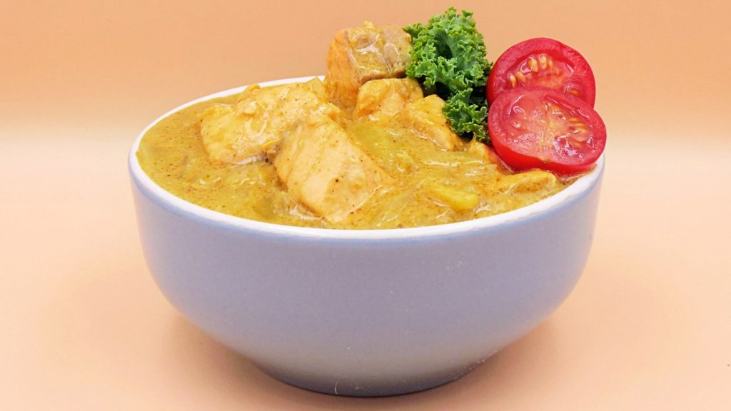 Curry z łososiem przepis