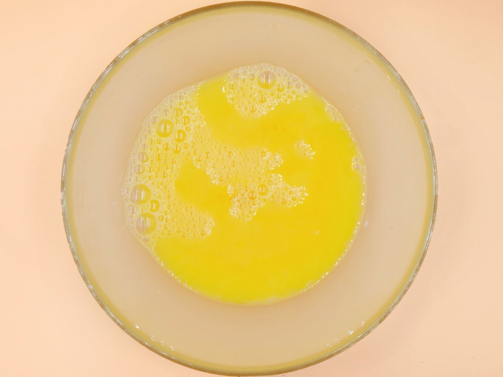 Zapiekanka z kiełbasy śląskiej i jajka przepis