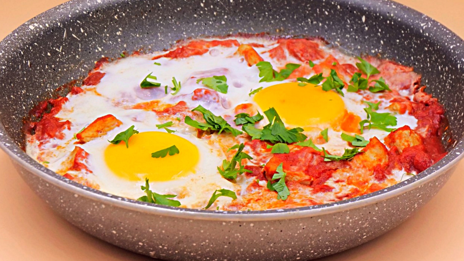 Szakszuka z kurczakiem przepis