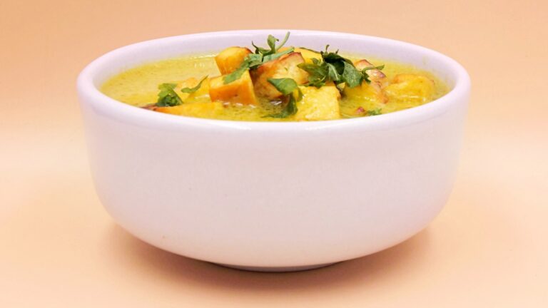 Tofu w kokosowym curry przepis
