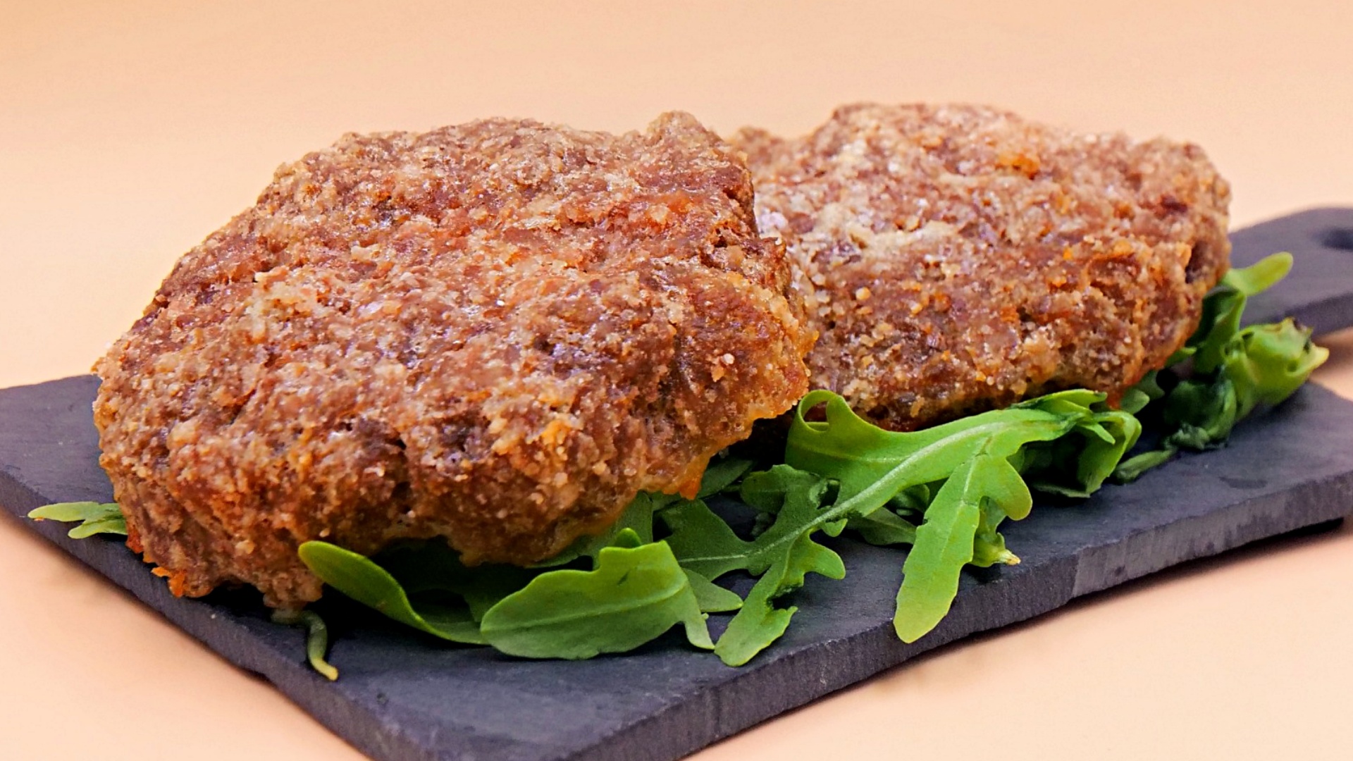 Kokosowo-wołowe keto burgery przepis