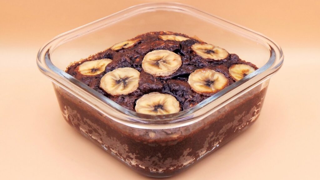 Pieczona owsianka o smaku czekoladowo-bananowym przepis