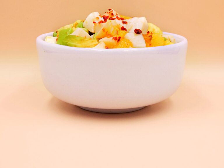 Salsa z mango, awokado i mozzarelli przepis