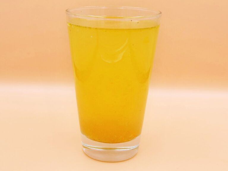 Pobolewa cie głowa? Napij się tego wywaru