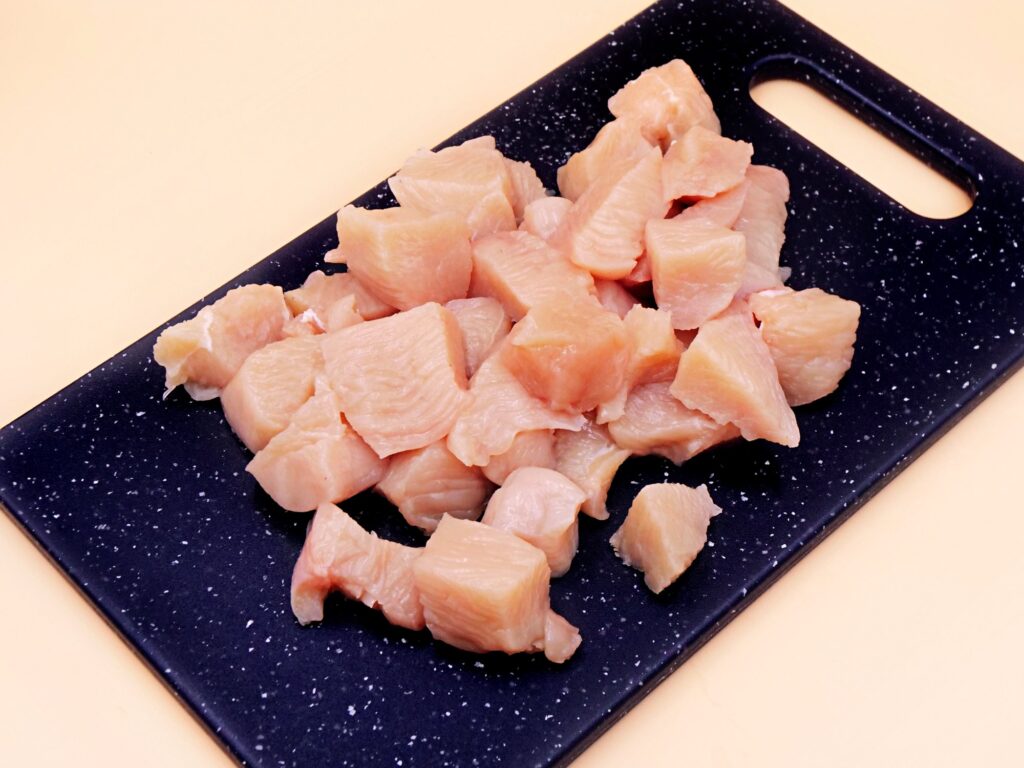 tortilla z kurczakiem w sosie pieczarkowym