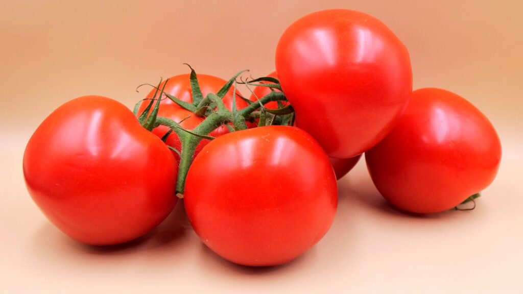 Skąd tak duże różnice w cenie pomidorów?