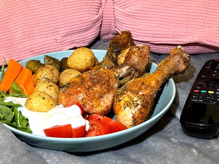 Jedzenie tych produktów po 18 może zakłócić Twój sen