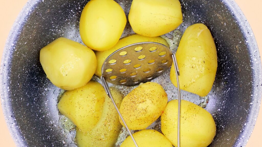 Jedno puree, wiele możliwości. Najlepsze dodatki, które podkręcają smak i sytość