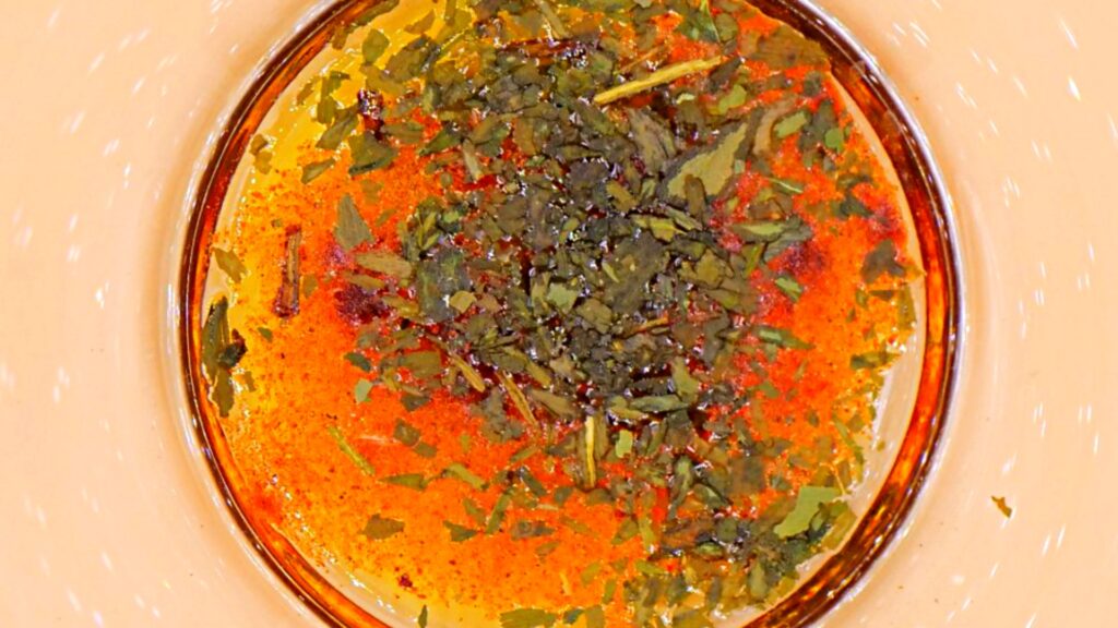 Najlepsze zioła do sałatek, które organizm ubóstwia