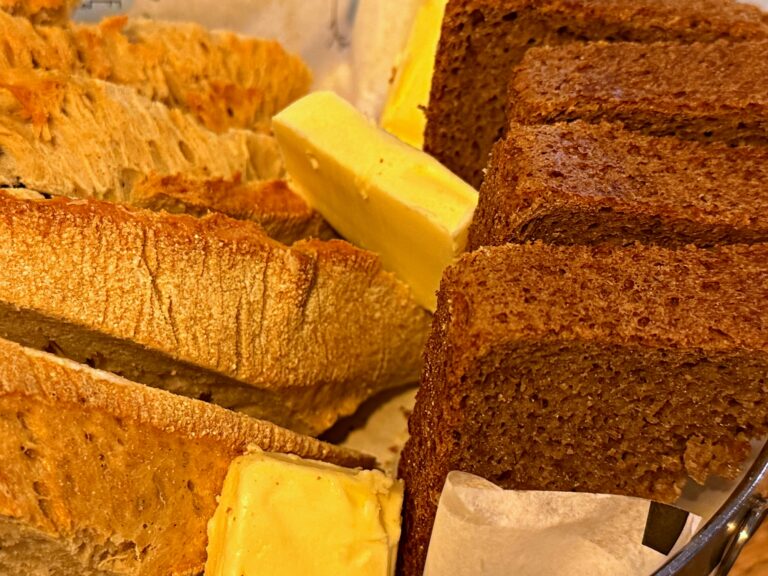 3 triki, dzięki którym pieczywo zachowuje świeżość jakby właśnie wyszło z pieca