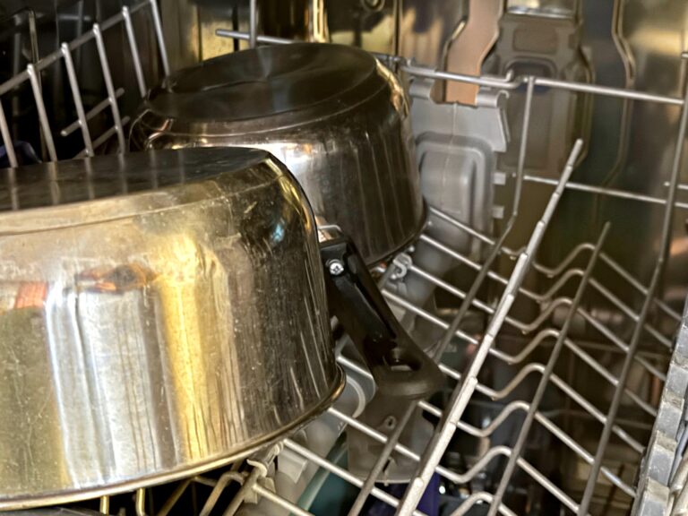 Czy korzystanie ze zmywarki jest higieniczne?