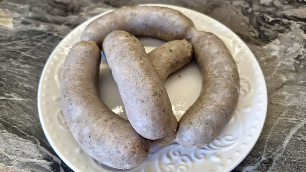 Sekret białej kiełbasy, czyli jak uniknąć wpadki, która psuje wielkanocne danie