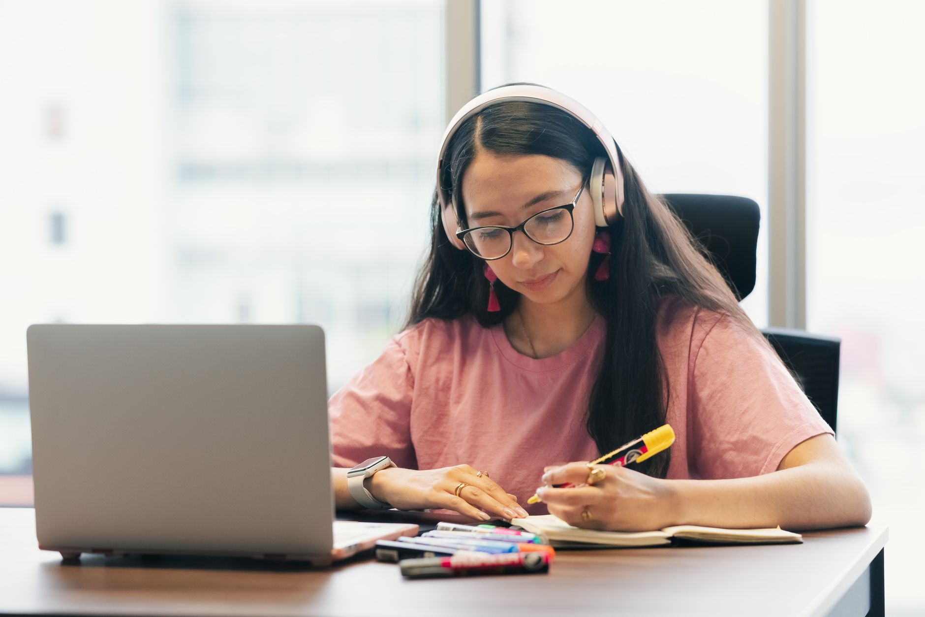 Czy są dostępne studia psychodietetyczne całkowicie online?